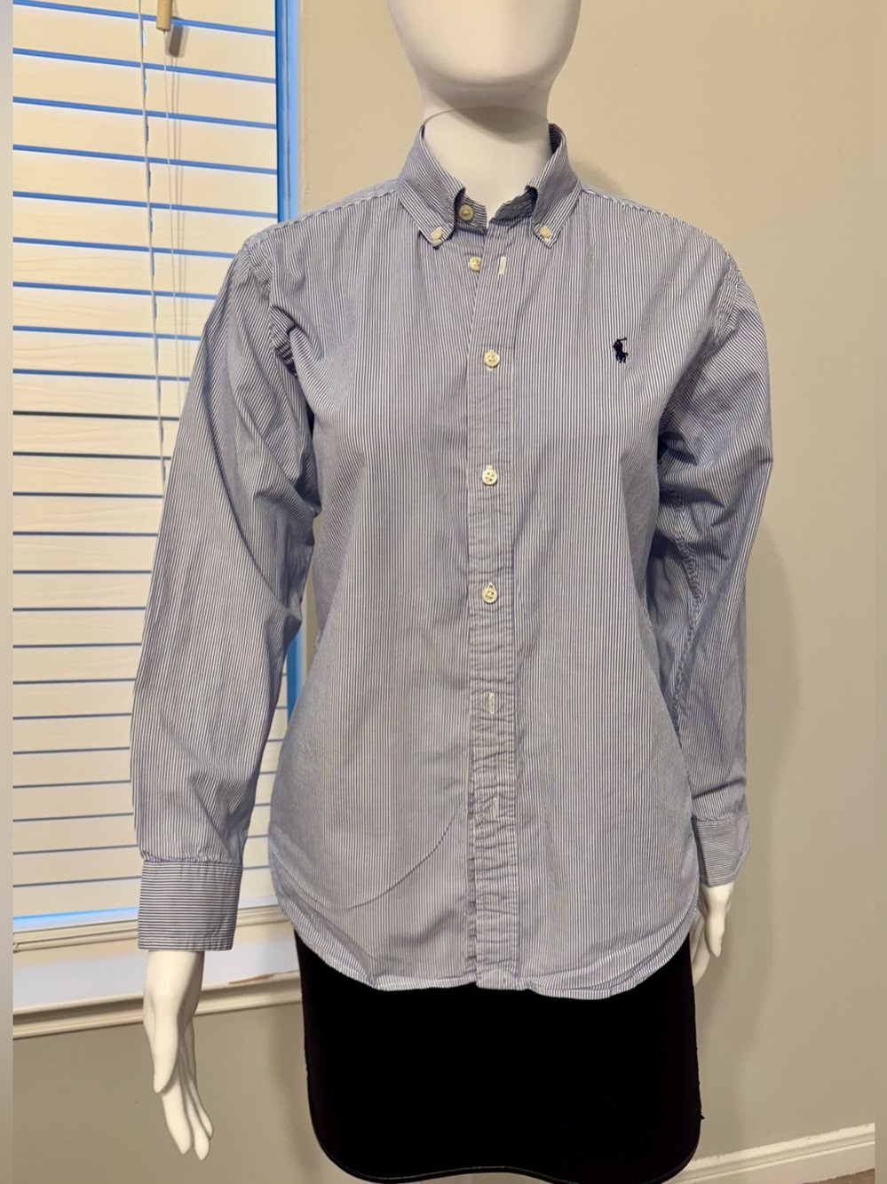 Ralph Lauren striped cotton shirt with a relaxed fit and signature logo. Based - Picture 5 of 16